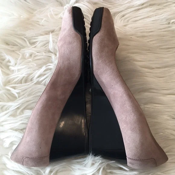 Tod’s Taupe Suede “Wedge Décolleté” Heel